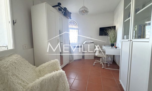 Salg (Resales) - Villa - Orihuela Costa - La Zenia