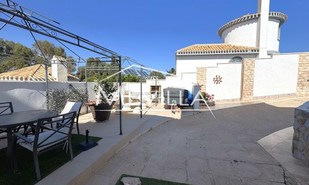 Salg (Resales) - Villa - Orihuela Costa - La Zenia