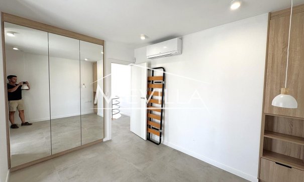Salg (Resales) - Villa - Orihuela Costa - Cabo Roig