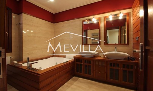 Resales - Villa - Orihuela Costa - Campoamor