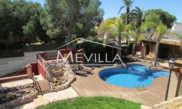 Resales - Villa - Orihuela Costa - Campoamor