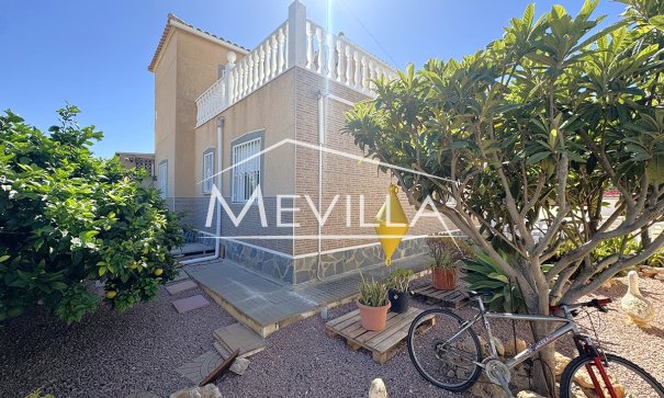 Resales - Villa - Orihuela Costa - La Zenia