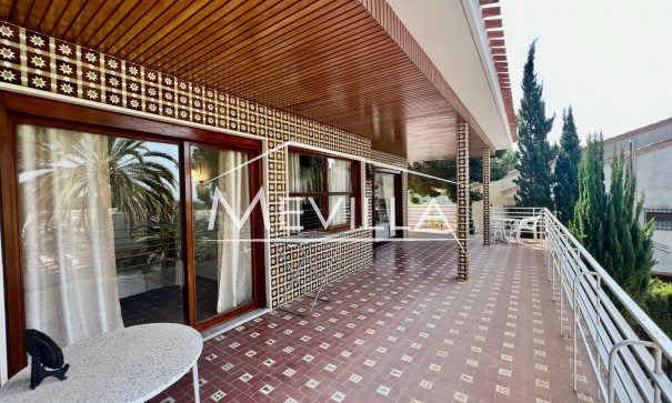 Resales - Villa - Orihuela Costa - Campoamor