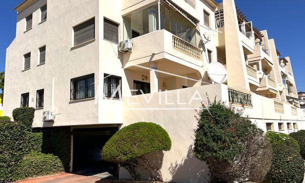 Resales - Flat / Apartment - Orihuela Costa - Villamartin