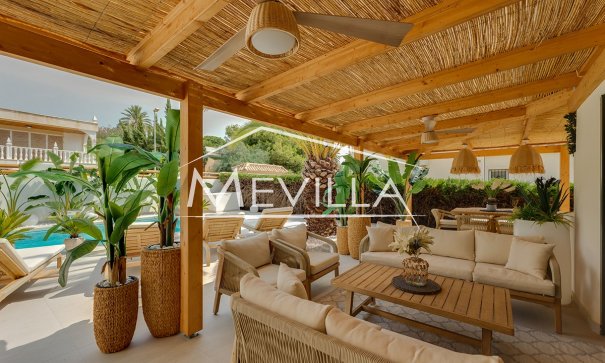 Resales - Villa - Orihuela Costa - La Zenia