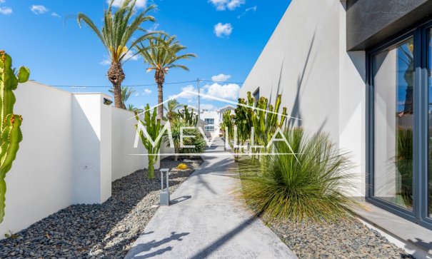 Resales - Villa - Orihuela Costa - Cabo Roig