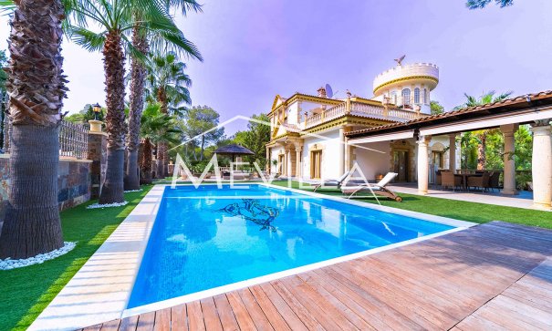 Resales - Villa - Orihuela Costa - Campoamor
