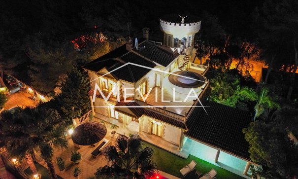 Resales - Villa - Orihuela Costa - Campoamor