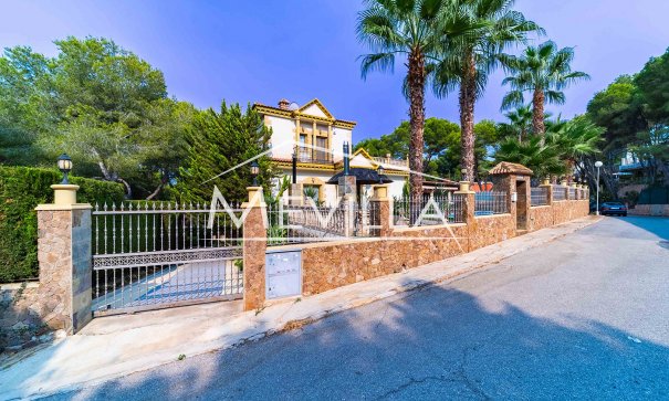 Resales - Villa - Orihuela Costa - Campoamor