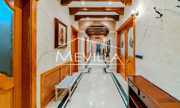 Resales - Villa - Orihuela Costa - Campoamor