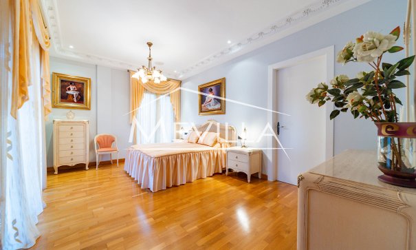 Resales - Villa - Orihuela Costa - Campoamor