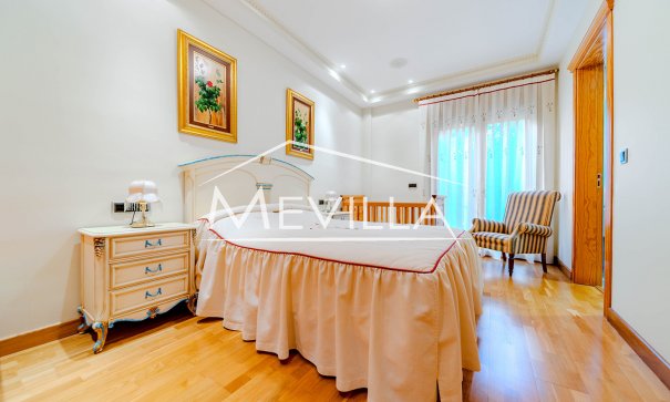 Resales - Villa - Orihuela Costa - Campoamor