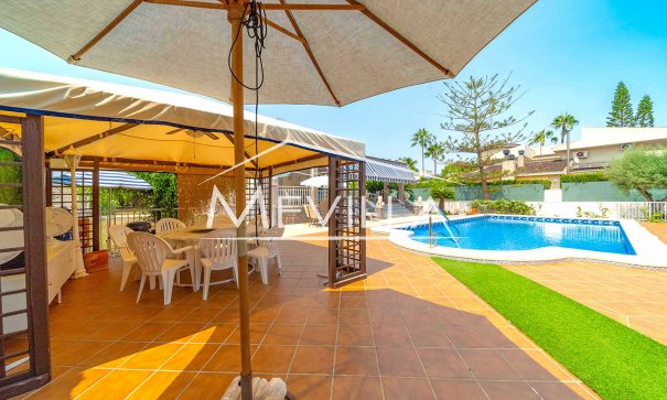 Resales - Villa - Orihuela Costa - La Zenia