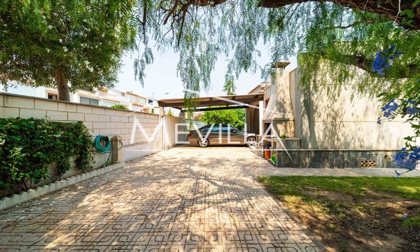 Resales - Villa - Orihuela Costa - La Zenia