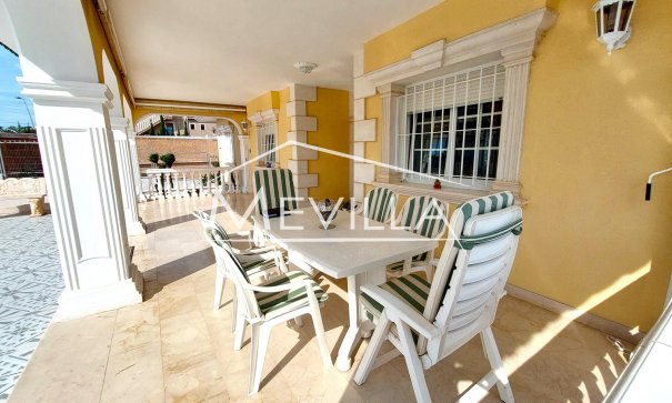 Resales - Villa - Torrevieja - Los Balcones