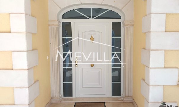 Resales - Villa - Torrevieja - Los Balcones