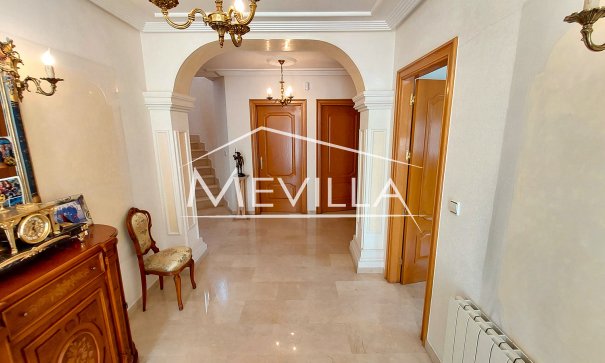 Resales - Villa - Torrevieja - Los Balcones