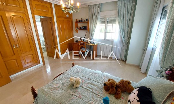 Resales - Villa - Torrevieja - Los Balcones