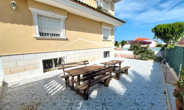 Resales - Villa - Torrevieja - Los Balcones