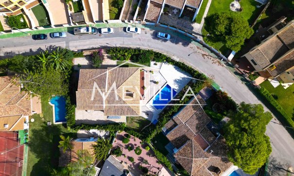 Resales - Villa - Orihuela Costa - Campoamor