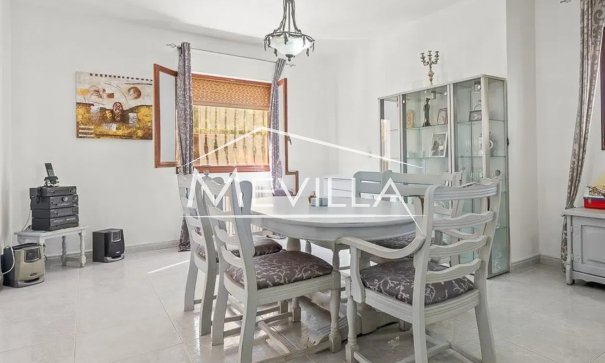 Reventas - Chalet / Villa - Orihuela Costa - Villamartin