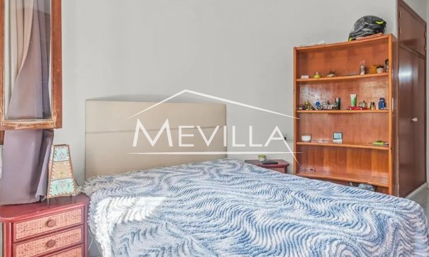 Reventas - Chalet / Villa - Orihuela Costa - Villamartin