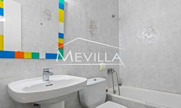 Reventas - Chalet / Villa - Orihuela Costa - Villamartin