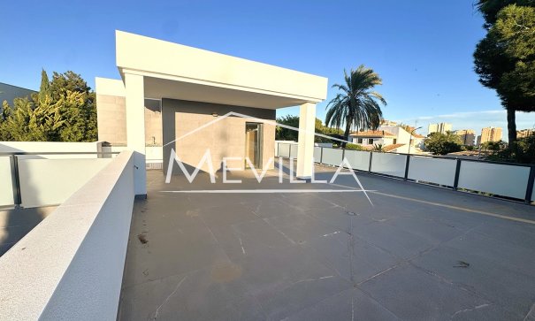 Reventas - Chalet / Villa - Orihuela Costa - Campoamor