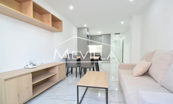 Перепродажа - Плоский / Апартаменты - Торревьеха - Torrevieja