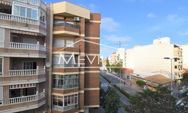 Перепродажа - Плоский / Апартаменты - Торревьеха - Torrevieja