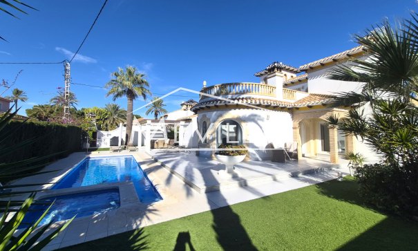Reventas - Chalet / Villa - Orihuela Costa - Cabo Roig