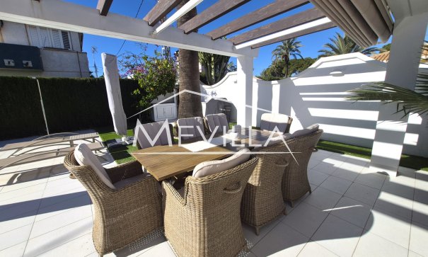 Reventas - Chalet / Villa - Orihuela Costa - Cabo Roig