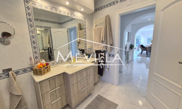 Reventas - Chalet / Villa - Orihuela Costa - Cabo Roig