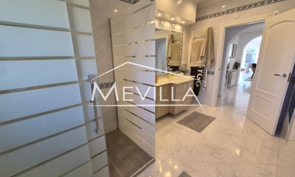 Reventas - Chalet / Villa - Orihuela Costa - Cabo Roig