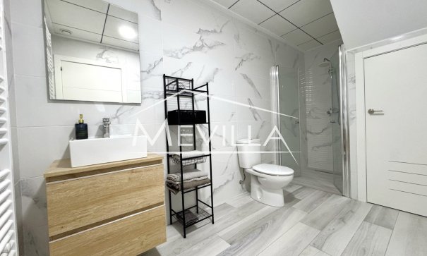 Reventas - Chalet / Villa - Orihuela Costa - Lomas de Cabo Roig