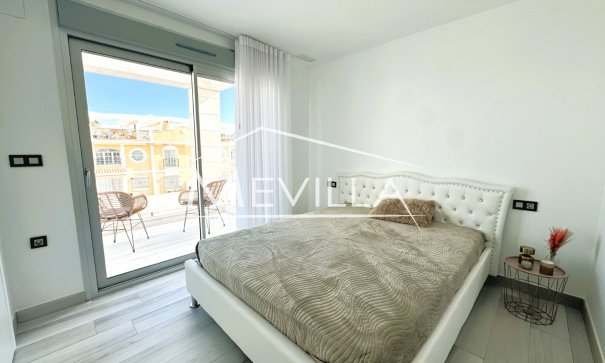 Reventas - Chalet / Villa - Orihuela Costa - Lomas de Cabo Roig