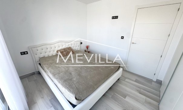 Reventas - Chalet / Villa - Orihuela Costa - Lomas de Cabo Roig