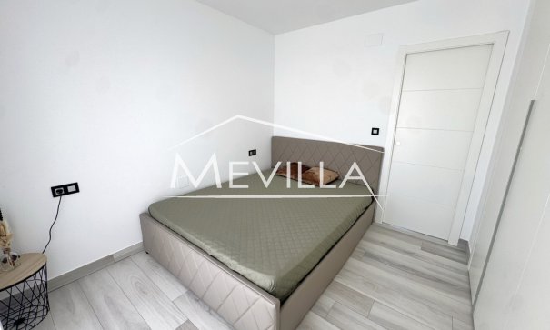 Reventas - Chalet / Villa - Orihuela Costa - Lomas de Cabo Roig