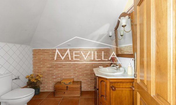 Resales - Villa - Torrevieja - La Veleta
