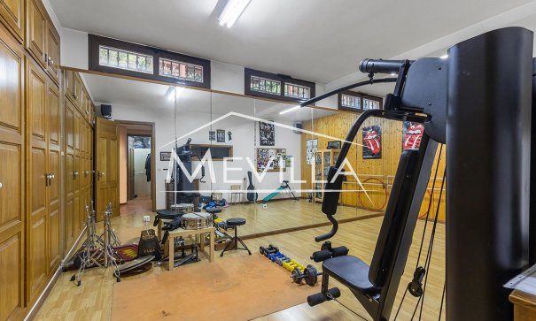 Resales - Villa - Torrevieja - La Veleta