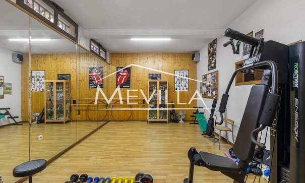 Resales - Villa - Torrevieja - La Veleta