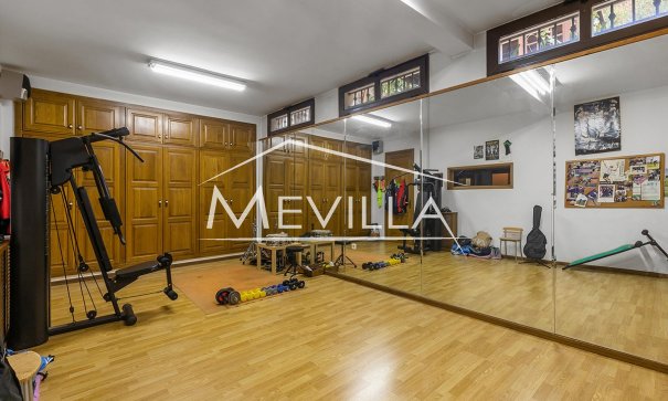 Resales - Villa - Torrevieja - La Veleta