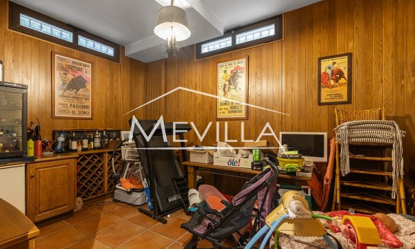 Resales - Villa - Torrevieja - La Veleta