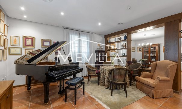 Resales - Villa - Torrevieja - La Veleta