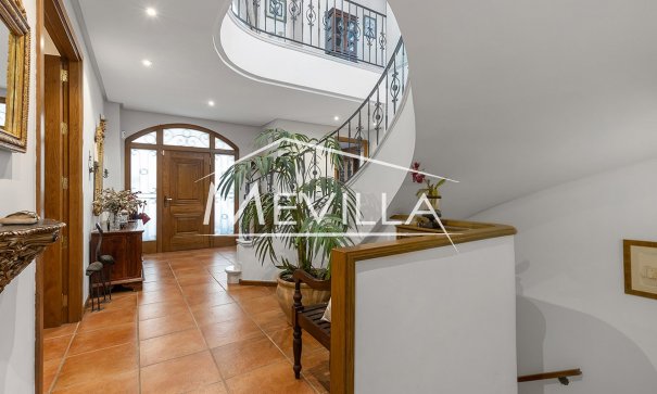 Resales - Villa - Torrevieja - La Veleta