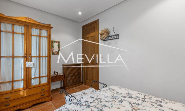 Resales - Villa - Torrevieja - La Veleta