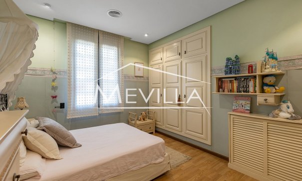 Resales - Villa - Torrevieja - La Veleta