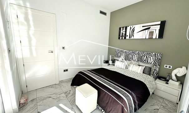 Salg (Resales) - Villa - Pilar de la Horadada