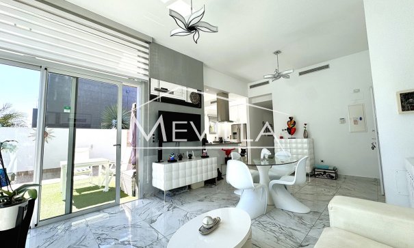 Salg (Resales) - Villa - Pilar de la Horadada