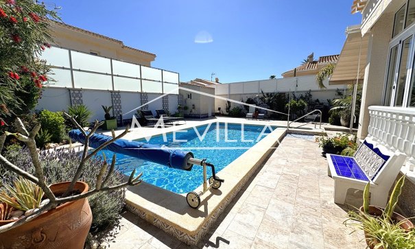 Resales - Villa - Orihuela Costa - Playa Flamenca